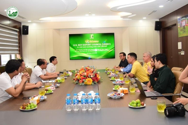 USSEC-va-CNC-Group-Hop-tac-chien-luoc-kien-tao-tuong-lai-ben-vung-cho-nganh-chan-nuoi-Viet-Nam